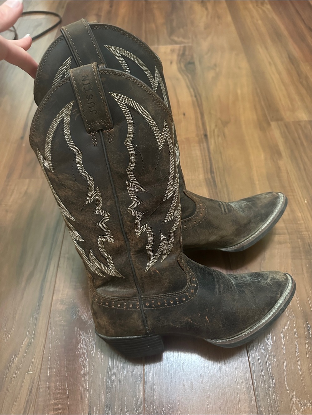 Justin Boots Brown Distressed Leather Western Cowboy Boots